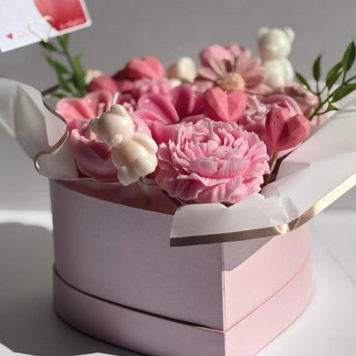 Bloom & Treasure Gift Box