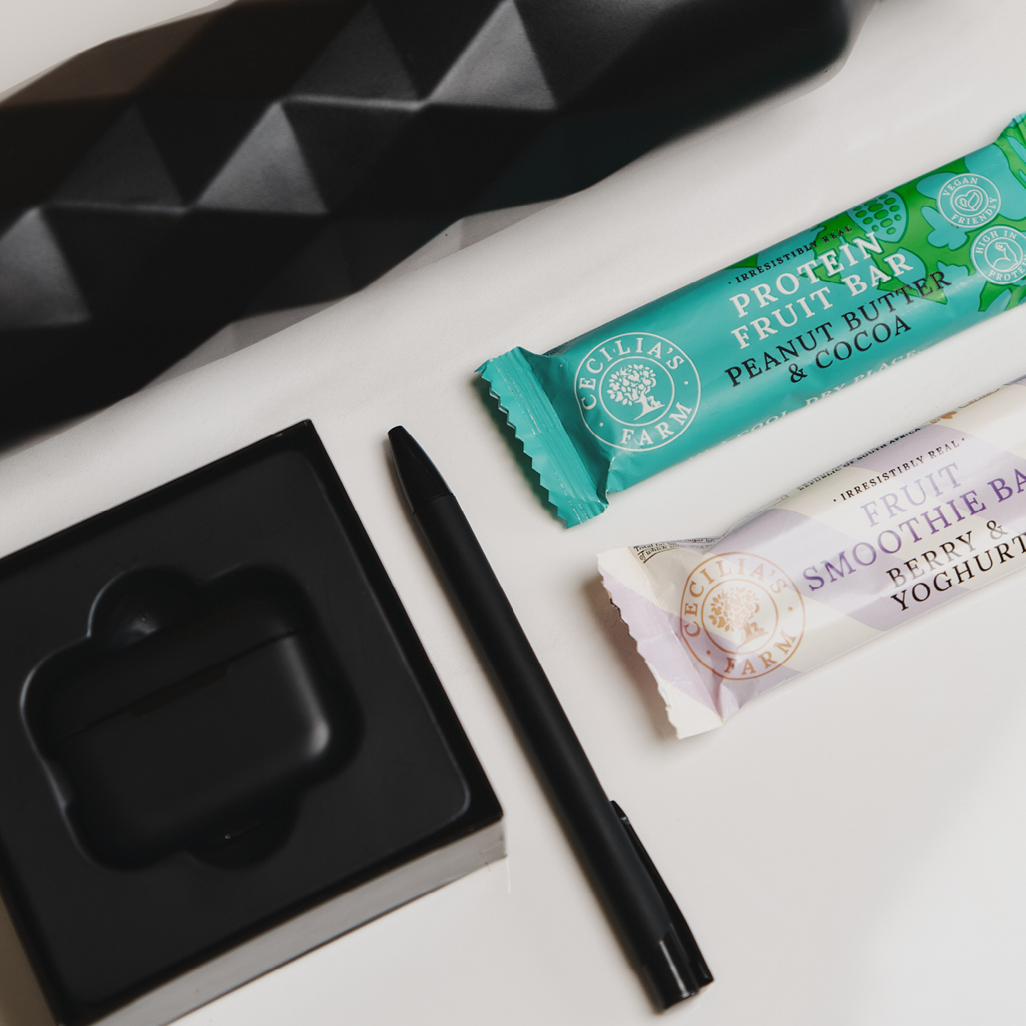 Sleek Essentials Gift Set
