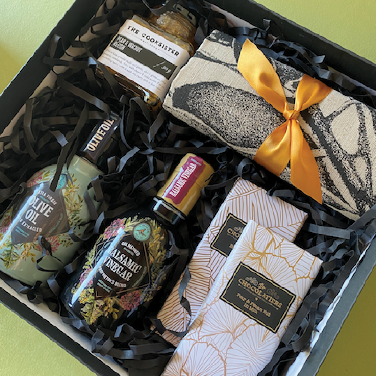 Artisan Serve Gift Box